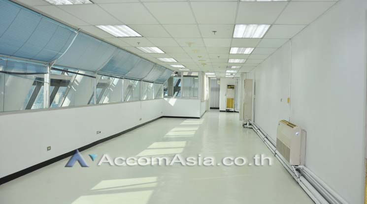  2  Office Space For Rent in Sukhumvit ,Bangkok MRT Sukhumvit - BTS Asok at Easy walk to Asok BTS AA10061